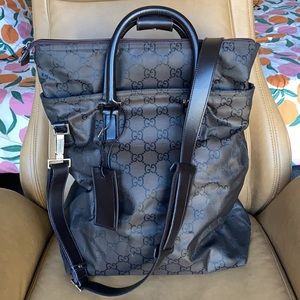 *SOLD* Classic Gucci Crossbody Bag